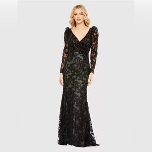 New Mac Duggal EMBROIDERED LACE PUFF SLEEVE WRAP OVER GOWN Black Sz 6 $798